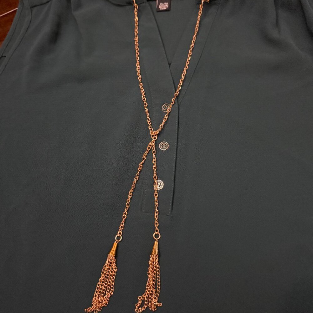 Zac & Rachel Dark Green Blouse with Necklace Size XL - Picture 2 of 6
